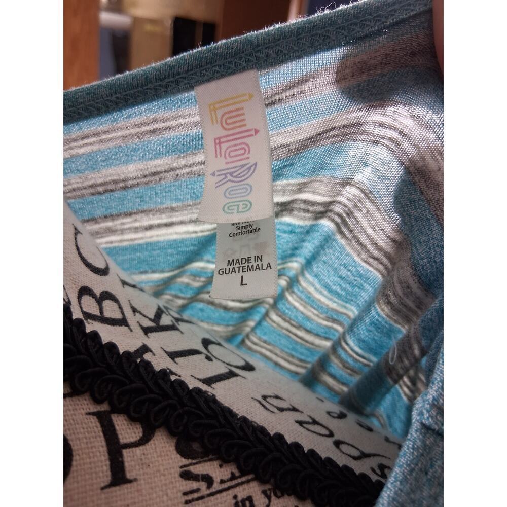 Lularoe large striped Womens Short Sleeve Top - Picture 3 of 3